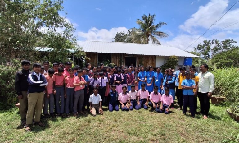Ajnuj Seed Banking Activity School Students